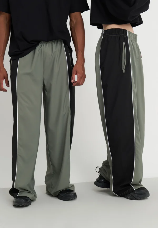 UNISEX - Jogginghose - dark green