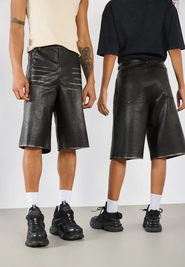 UNISEX - Shorts - black