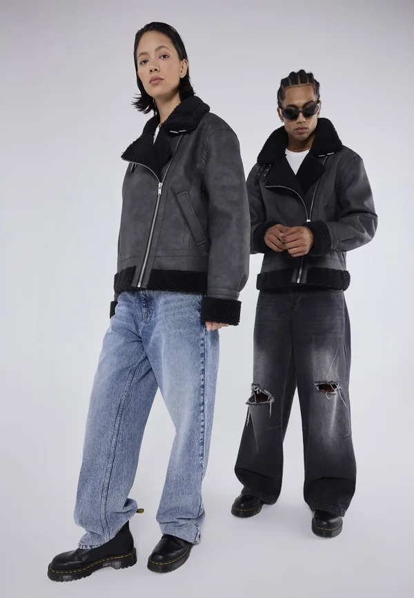 UNISEX - Winterjacke - black