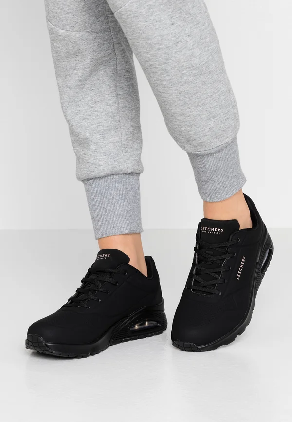 UNO - Sneaker low - black