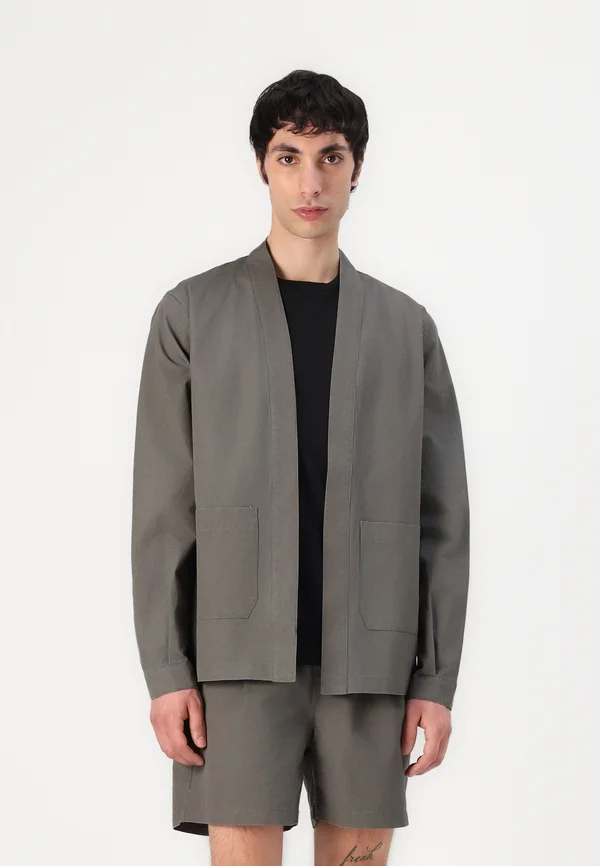 UPROAR - Leichte Jacke - cactus green