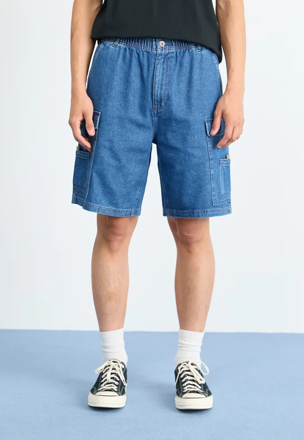 UTILITY - Jeans Shorts - medium light indigo