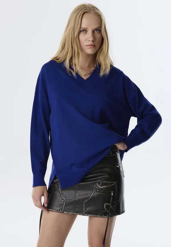 V-NECK BASIC - Strickpullover - royal blue