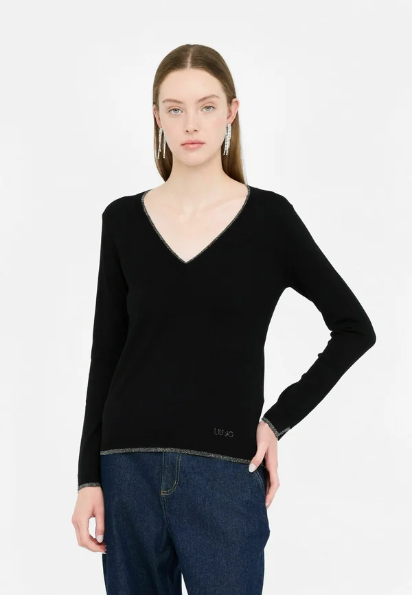 V-NECK - Strickpullover - black