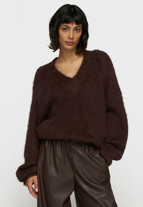 V-NECK - Strickpullover - deep wine