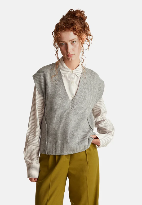 V-NECK - Strickpullover - grey