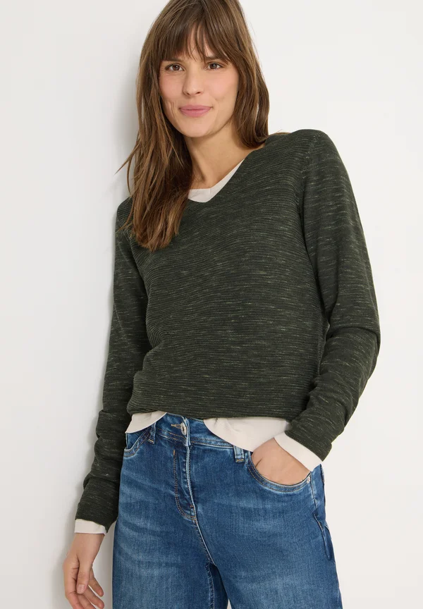 V-NECK  - Strickpullover - grün