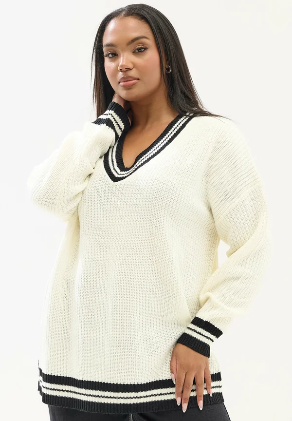 V-NECK  - Strickpullover - ivory