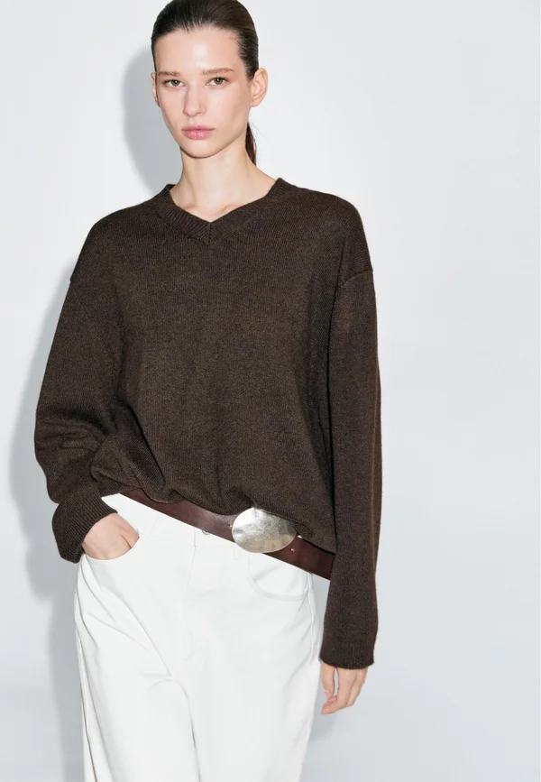 V-NECK - Strickpullover - mottled dark brown