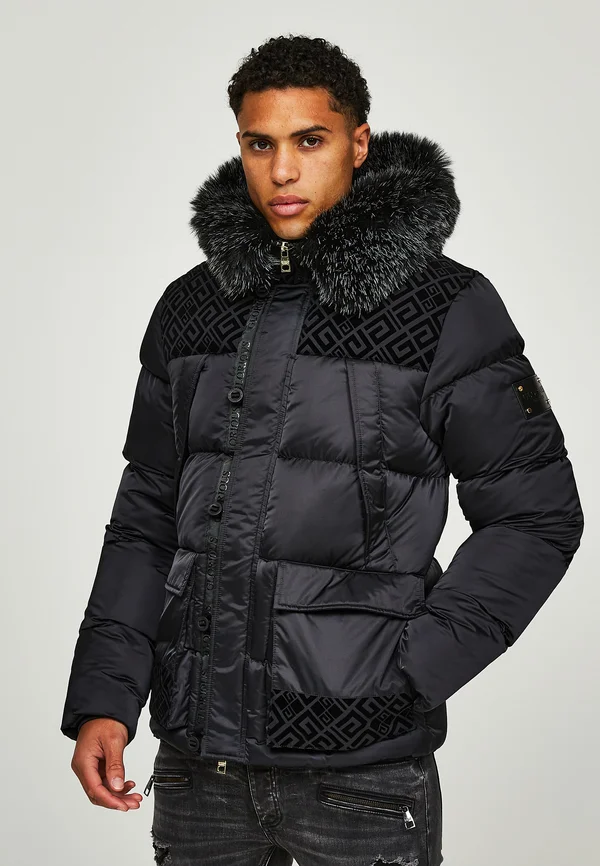 VALLOR SHORT PUFFER JACKET - Winterjacke - jet black