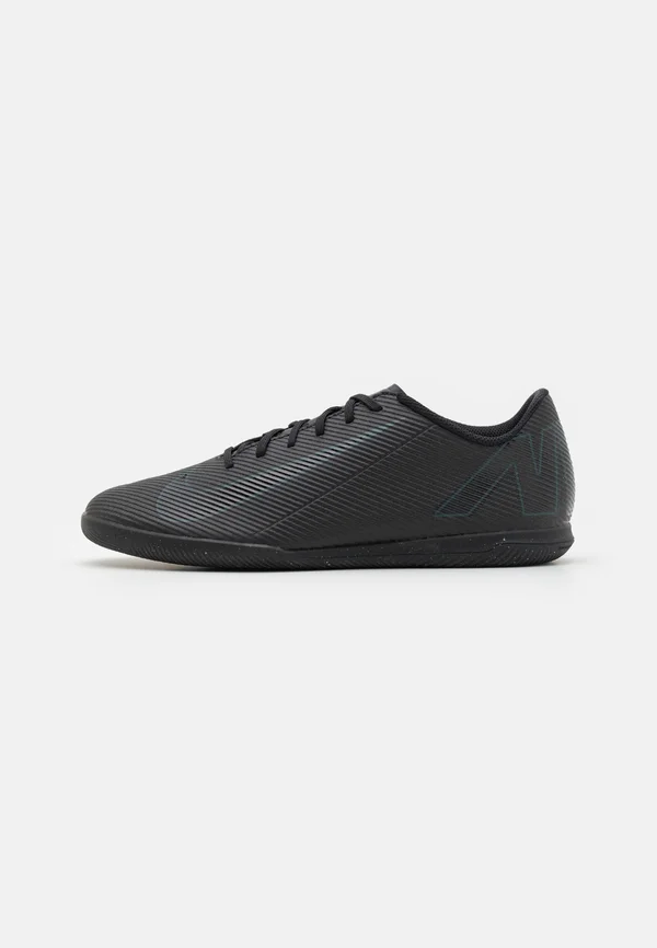 VAPOR 16 CLUB IC - Fußballschuh Halle - black/deep jungle