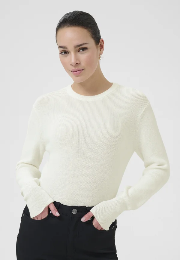 VERA - Strickpullover - chalk