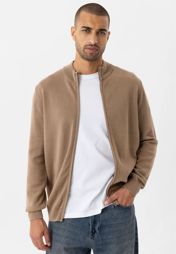 VERIKO - Strickjacke - mink