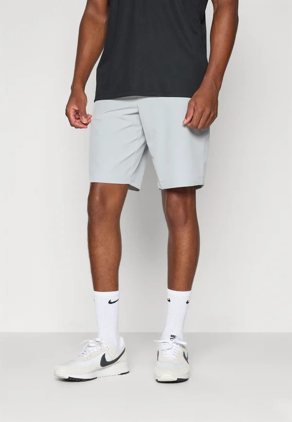 VICTORY SHORT - Kurze Sporthose - wolf grey