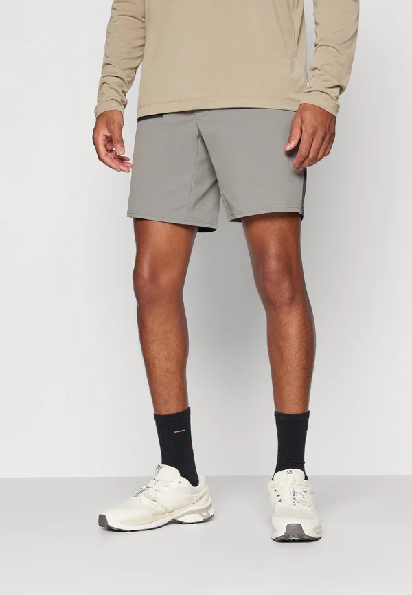 VIKA TUR  - Outdoor Shorts - concrete