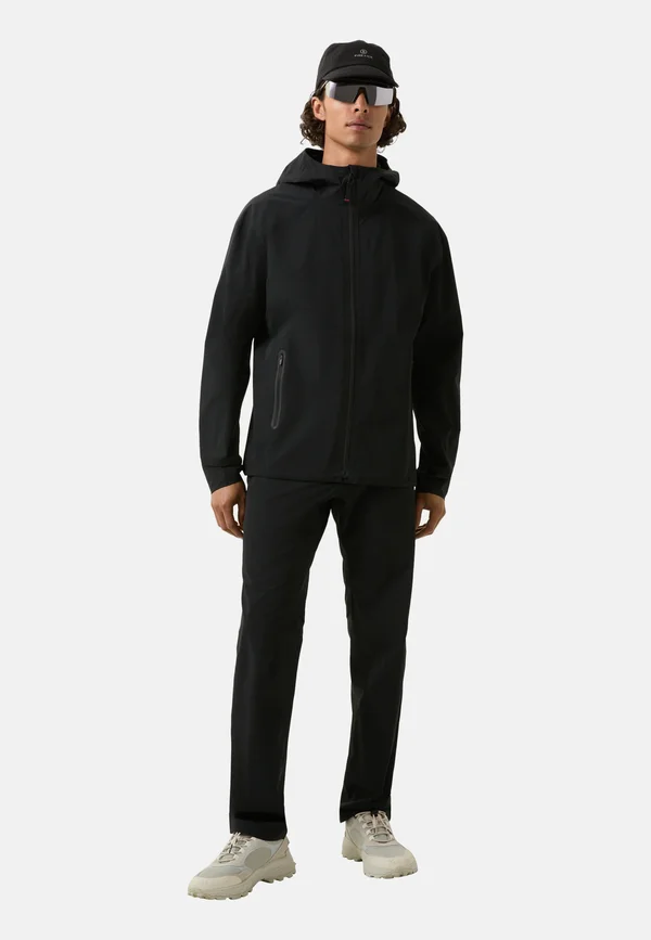 VILMAR - Outdoorjacke - black