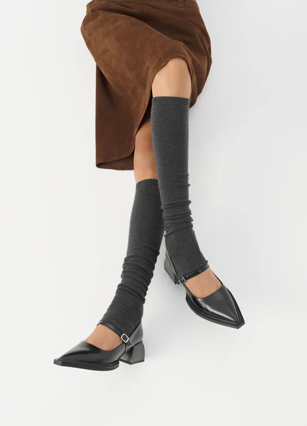 VIVIAN - Pumps - black