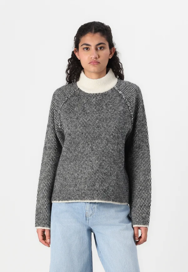 VMFELIZE HIGH NECK PULLOVER - Strickpullover - birch/black