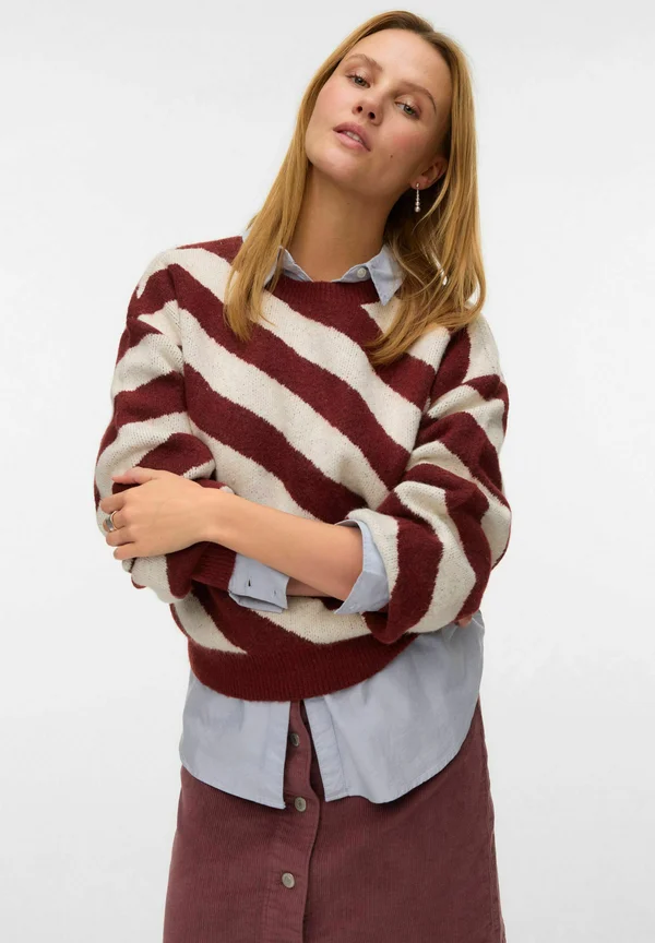 VMLARA  - Strickpullover - syrah