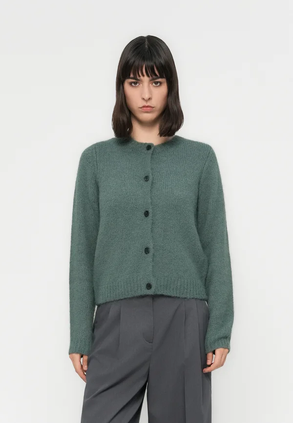 VMNOVAH LS O-NECK BUTTON  - Strickjacke - balsam green