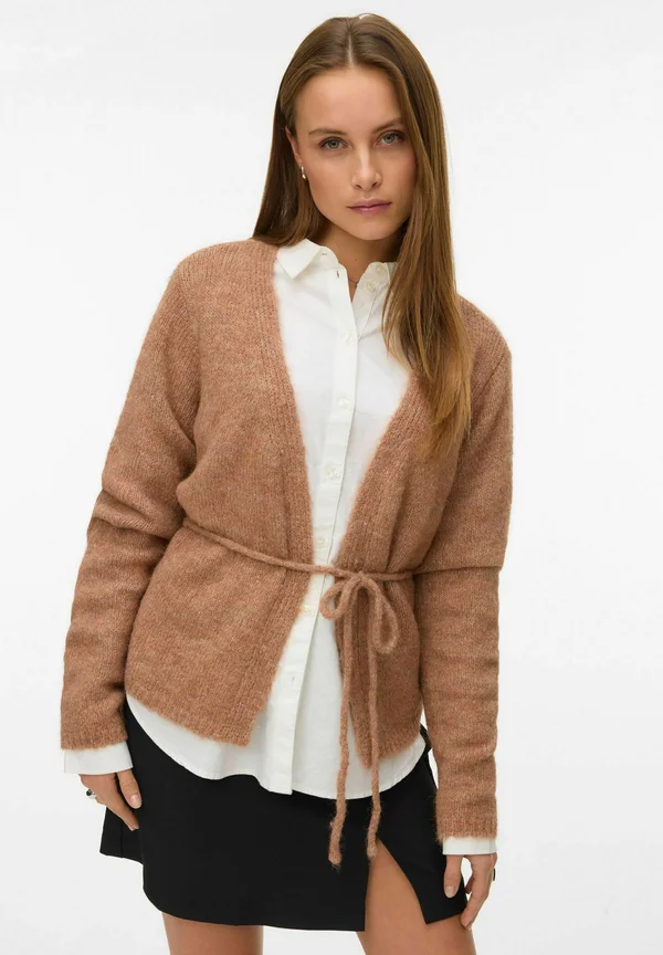 VMSORRENTO BELT VIP TS - Strickjacke - mocha mousse