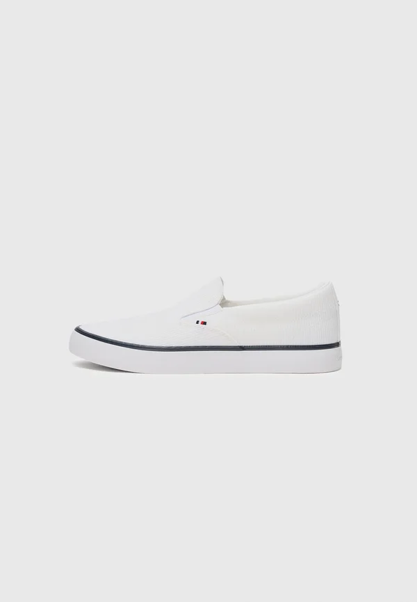 VULC CORE II - Sneaker low - white