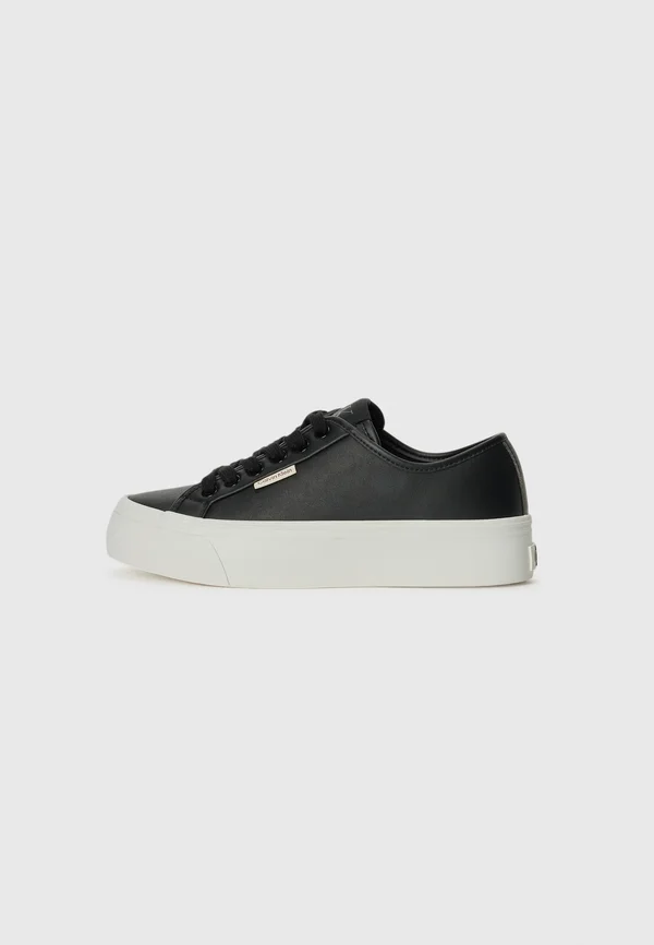 VULC - Sneaker low - black