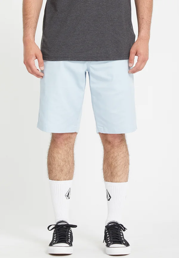 WALK FRICKIN MODERN 19 - Shorts - carolina blue