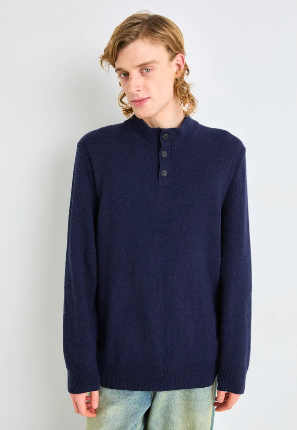WARMEST BUTTON MOCK - Strickpullover - blue