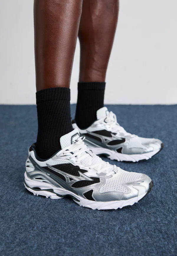 WAVE RIDER 10 UNISEX - Sneaker low - white/silver/surf the web