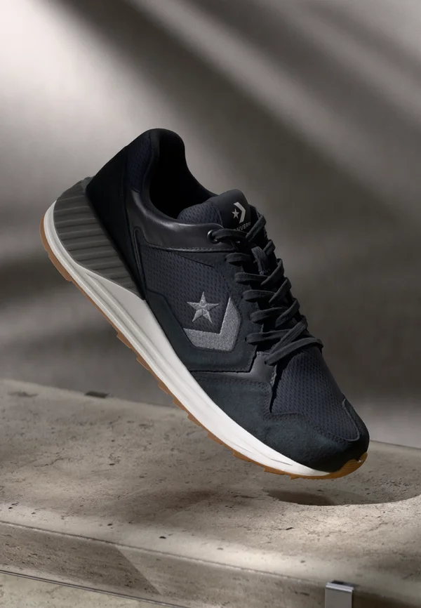 WAVE TRAINER UNISEX - Sneaker low - total eclipse/black