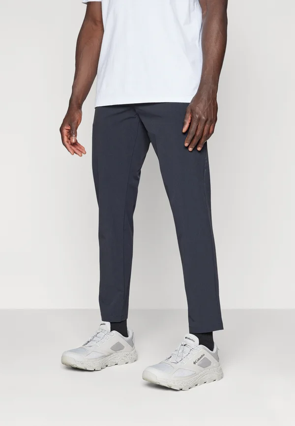 WAYFARER EVERYDAY PANTS  - Outdoor-Hose - deep black