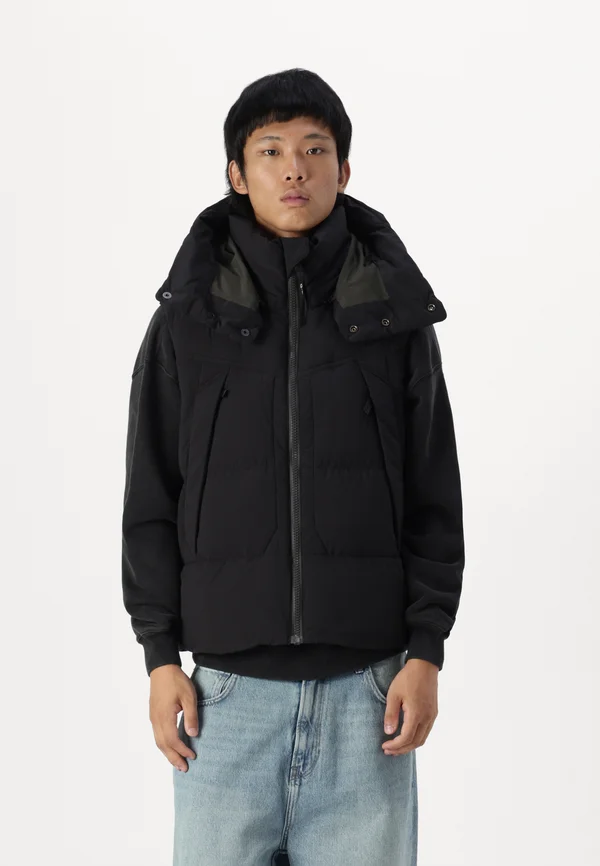 WHISTLER  - Weste - black