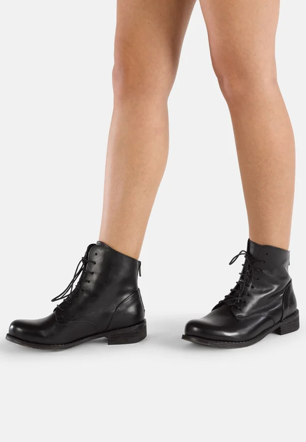 WIDE FIT - Ankle Boot - black