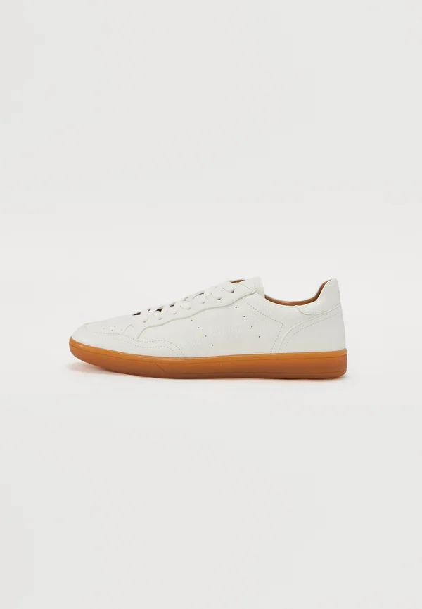 WILDBROOK - Sneaker low - white