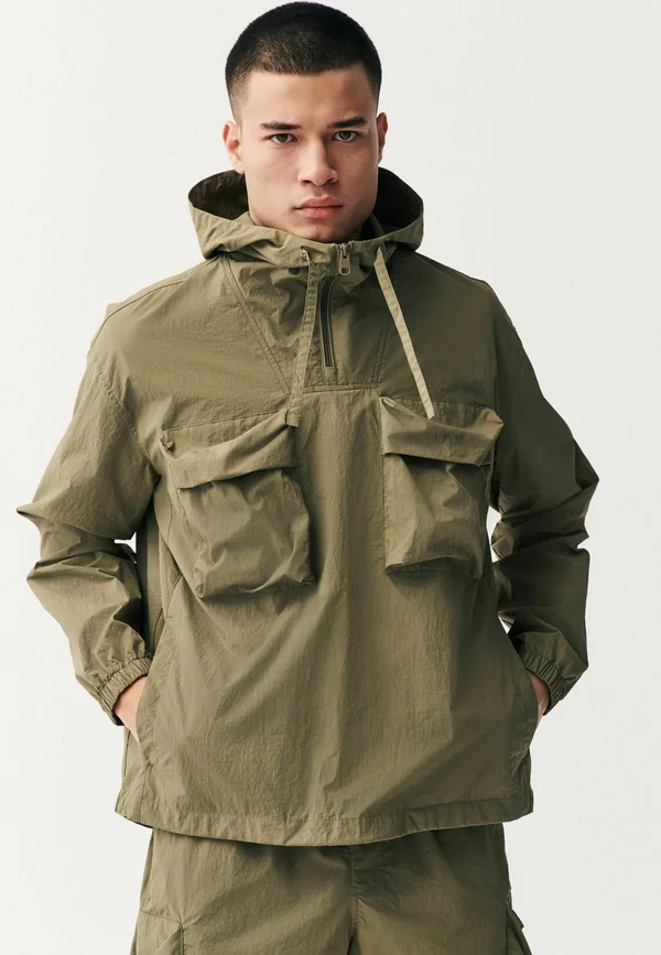 Windbreaker - khaki green