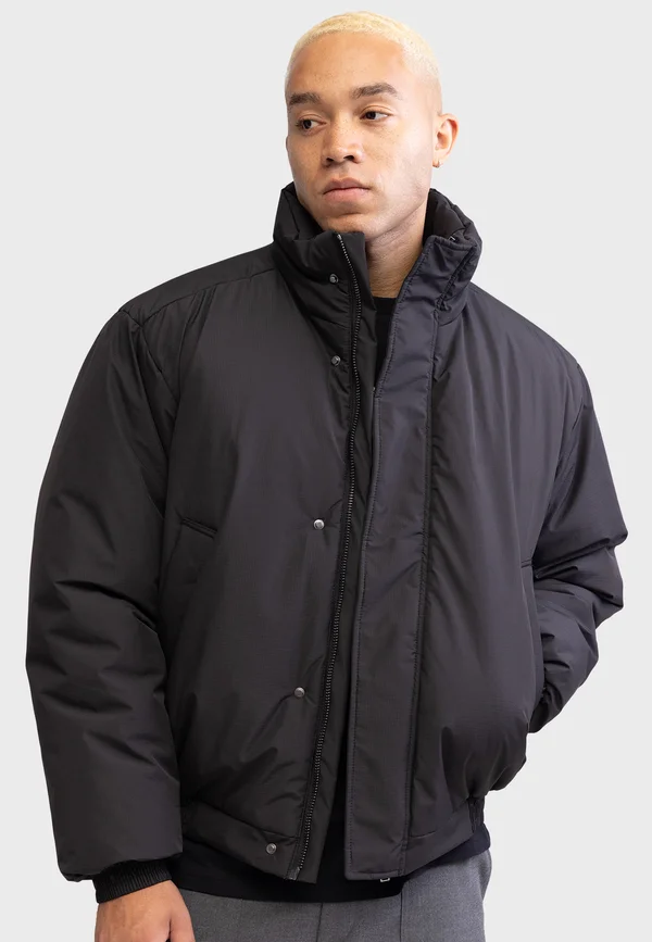 Winterjacke - black
