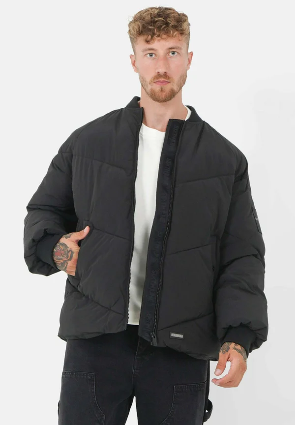Winterjacke - black