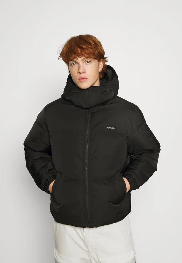 Winterjacke - black