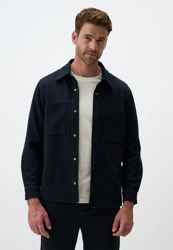 WITH CHEST POCKET WITH SNAP DETAIL - Leichte Jacke - dark blue