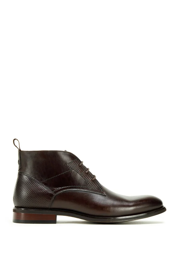 WITH GEOMETRIC DETAILS - Schnürstiefelette - dark brown