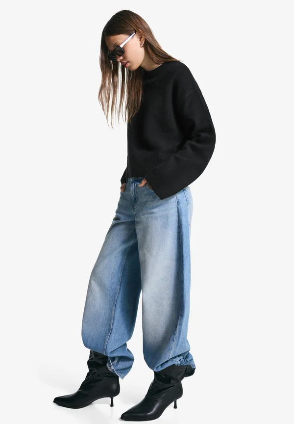 WITH HEM - Strickpullover - black