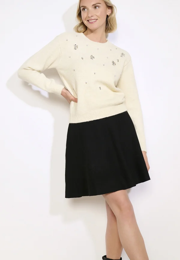 WITH PEARLS - Strickpullover - offwhite