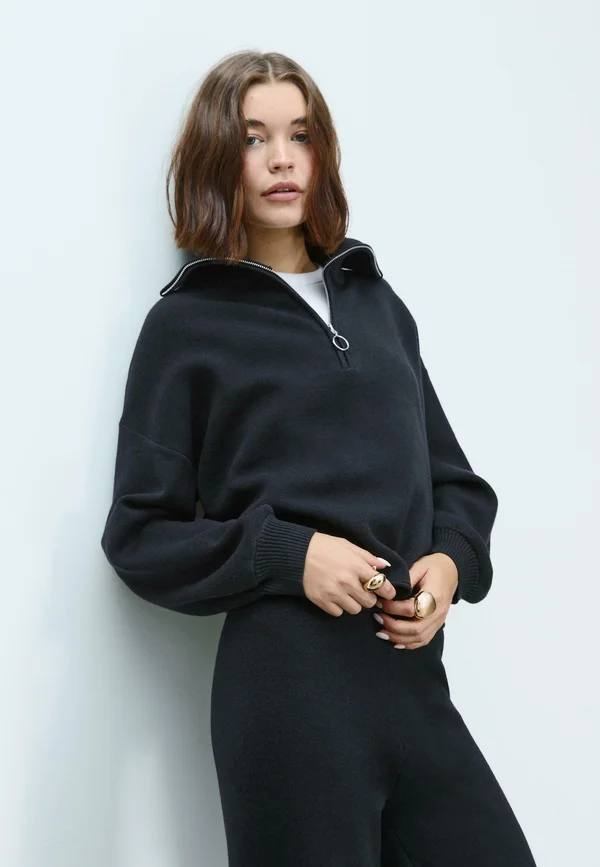 WITH ZIP - Strickpullover - black
