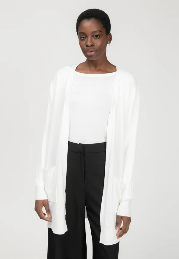 WITHOUT FASTENING BASIC - Strickjacke - milk