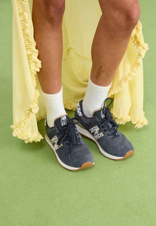 WL574 - Sneaker low - phantom