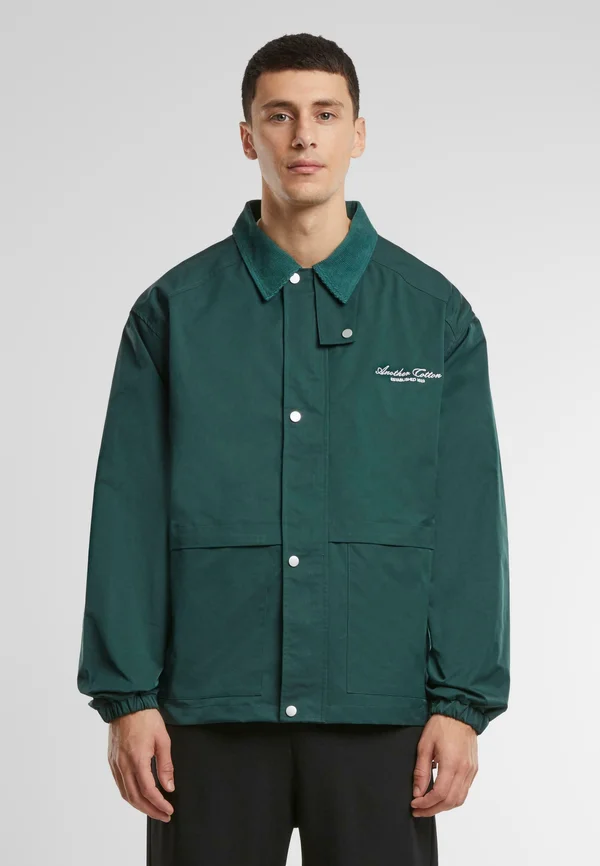 WORKWEAR - Leichte Jacke - green