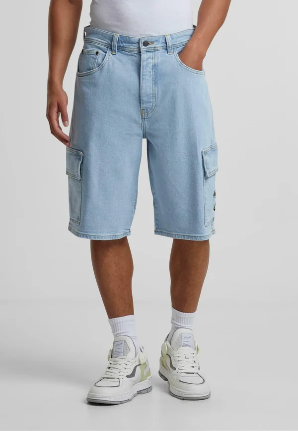 X-TRA UFO  - Jeans Shorts - moon
