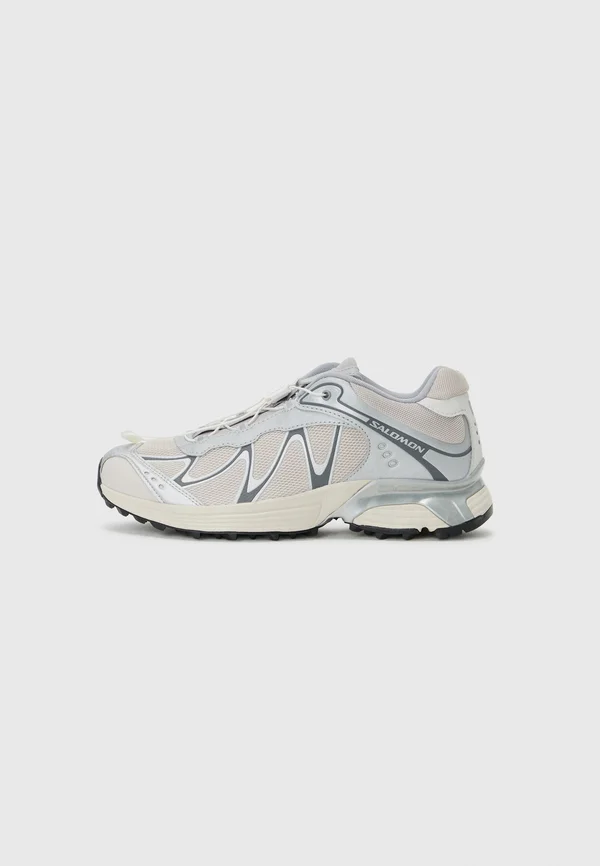 XT WHISPER UNISEX - Sneaker low - silver-coloured/lunar rock/silver-coloured cloud