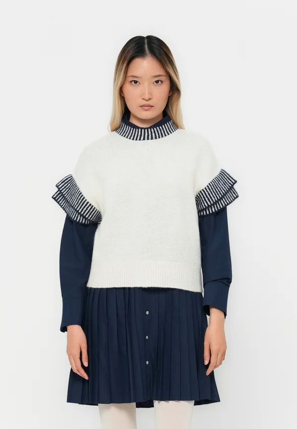 YASTELO - Strickpullover - birch/navy blazer